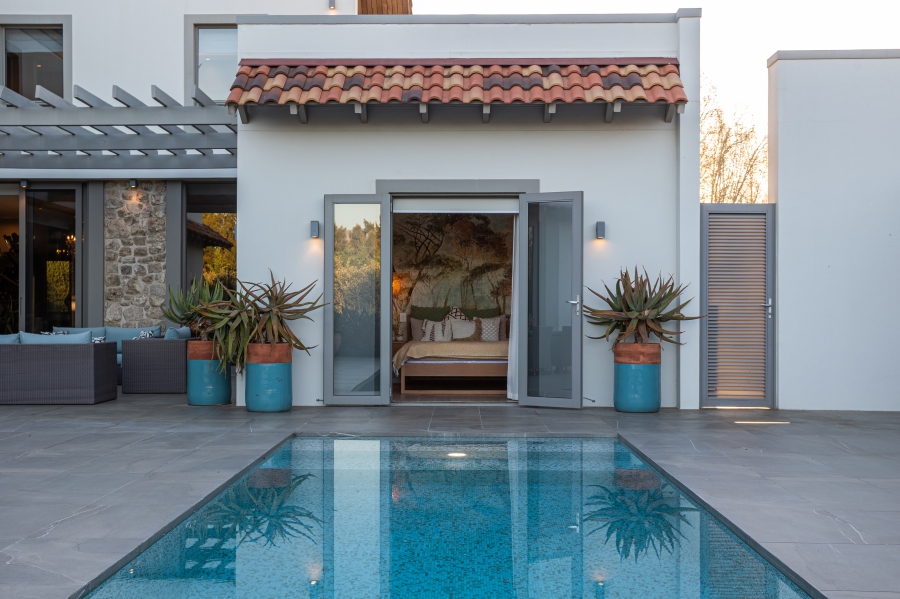4 Bedroom Property for Sale in Winelands Western Cape